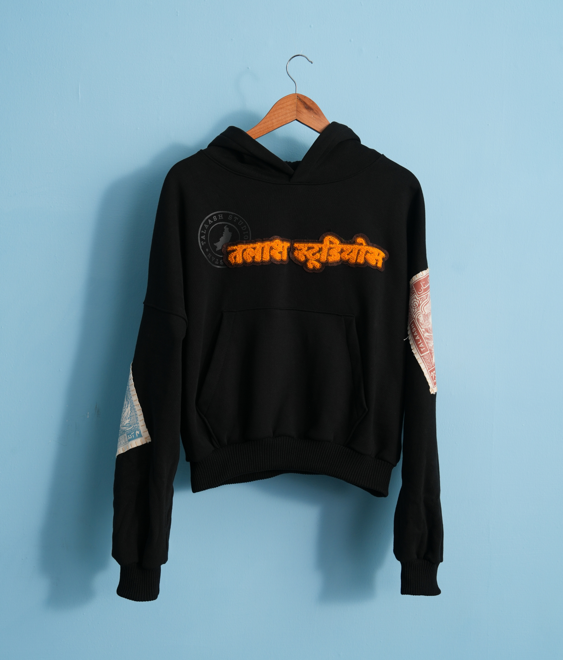 The Country without a Post office